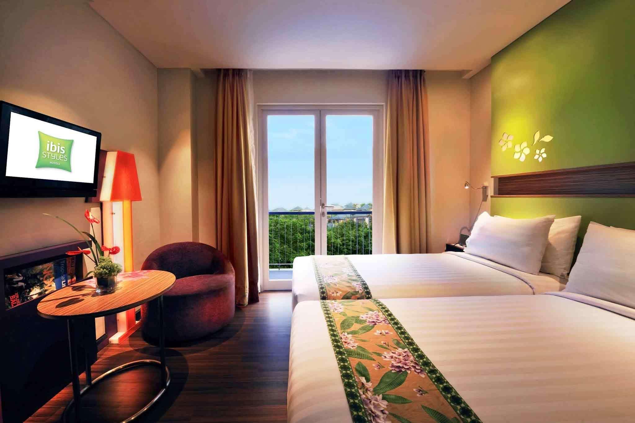 Hotel Ibis Styles Bali Denpasar Extérieur photo