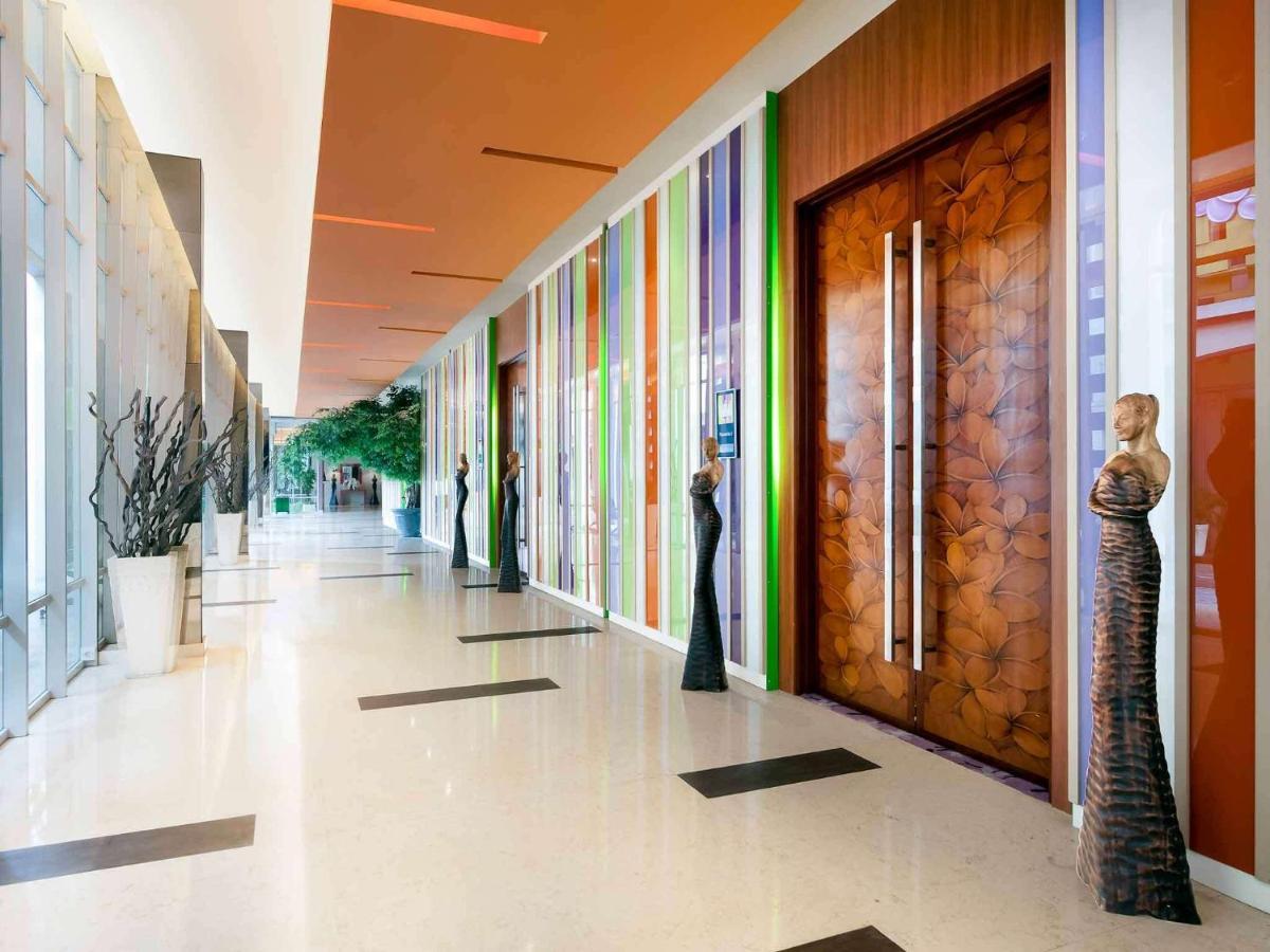 Hotel Ibis Styles Bali Denpasar Extérieur photo