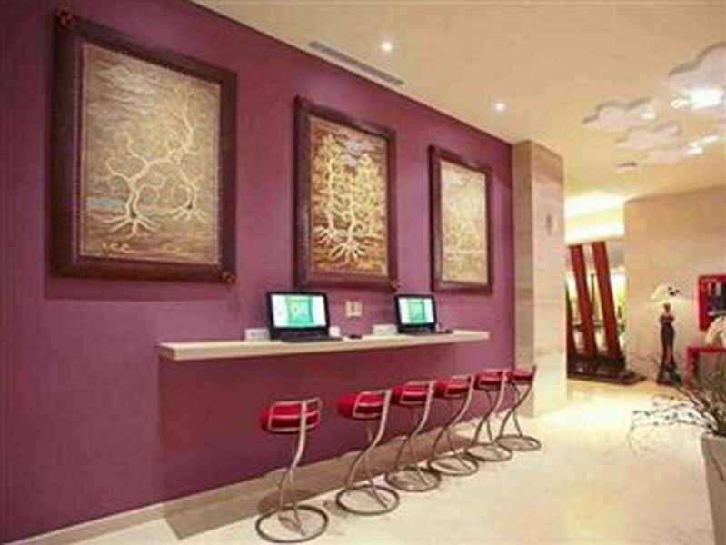 Hotel Ibis Styles Bali Denpasar Extérieur photo